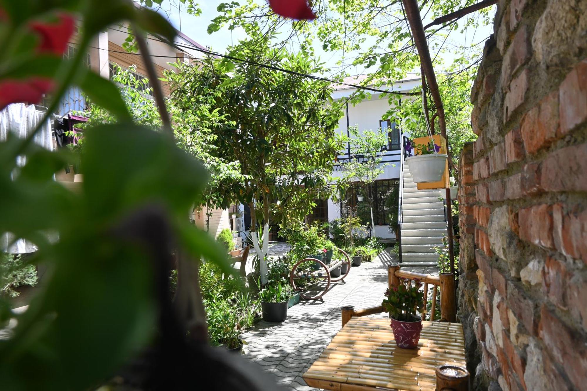 Jerusalem Hotel Kutaisi Eksteriør bilde